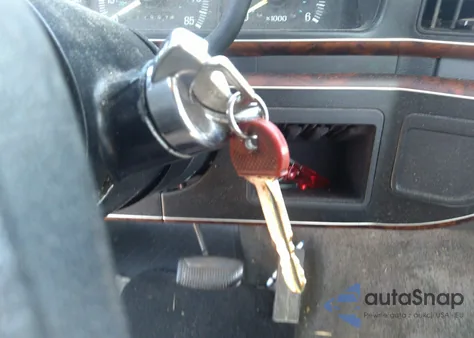 1991 Ford F150 z USA, uszkodzony, nr VIN 1FTDF15N5MNB15485